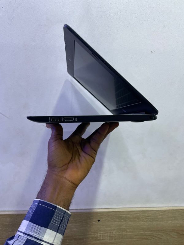 Hp Chromebook 11 G5 Intel Celeron  16gbssd 4gbram  Windows 10 pro  11.6 inches